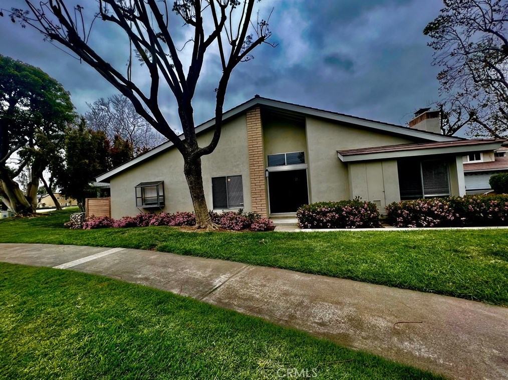 24 Glenhurst #30, Irvine, CA 92604