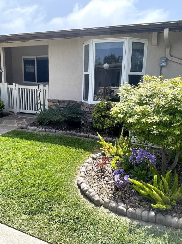 1631 Interlachen Rd M11-264h, Seal Beach, CA 90740