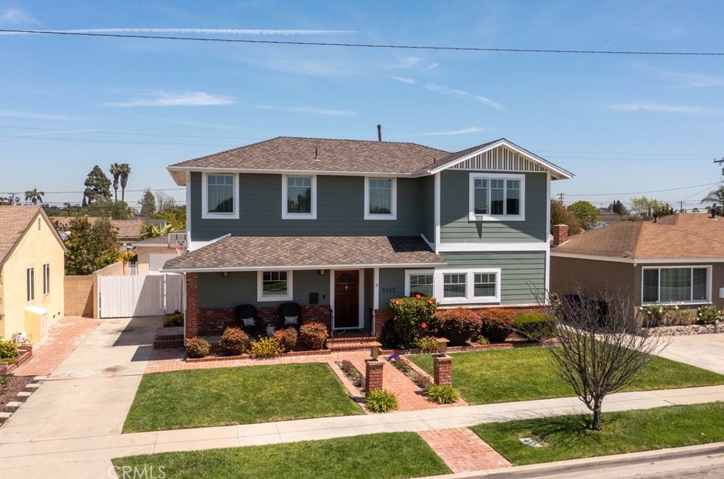 2312 Stanbridge Ave, Long Beach, CA 90815