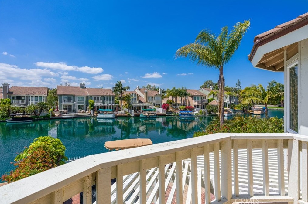 5377 Via Morena, Yorba Linda CA  92886-5008 exterior