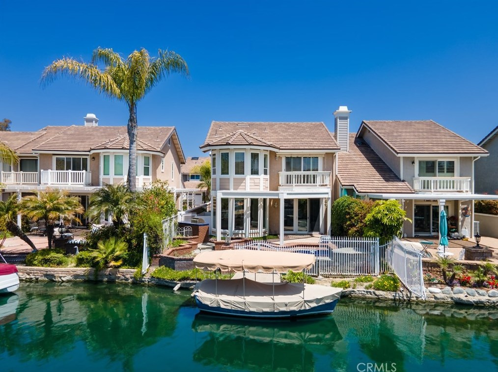 5377 Via Morena, Yorba Linda CA  92886-5008 exterior