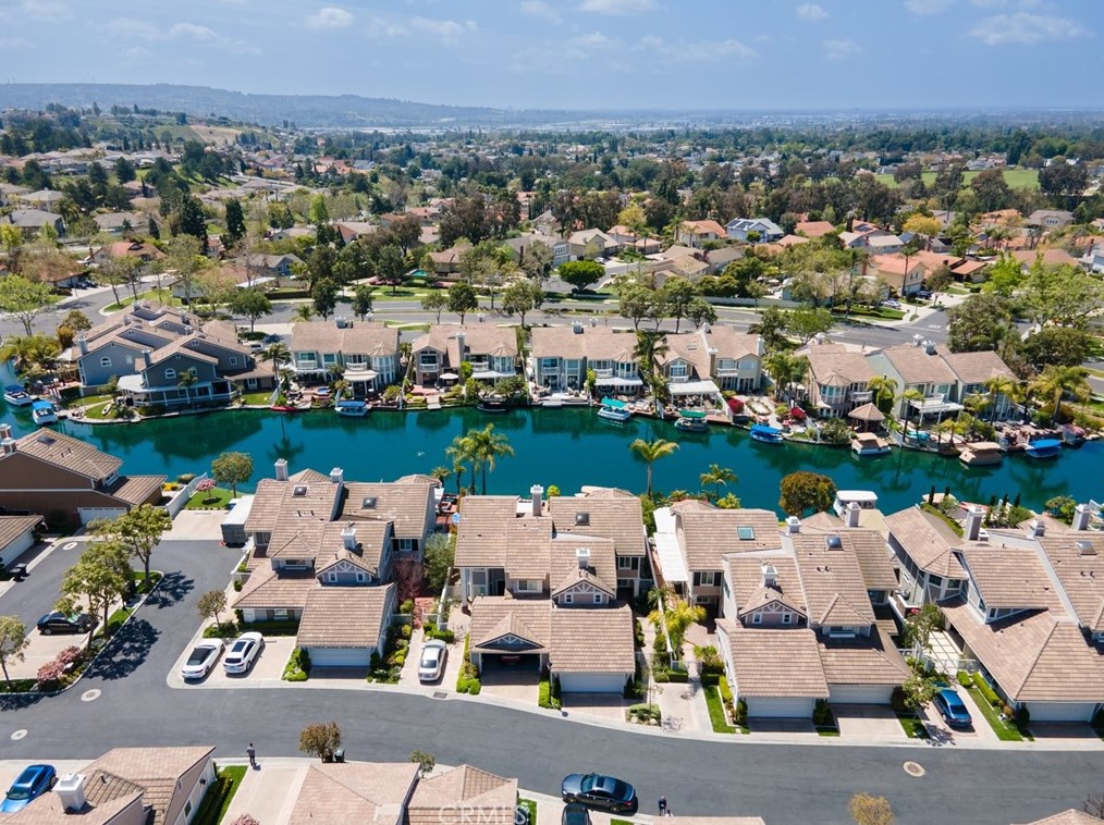 5377 Via Morena, Yorba Linda CA  92886-5008 exterior