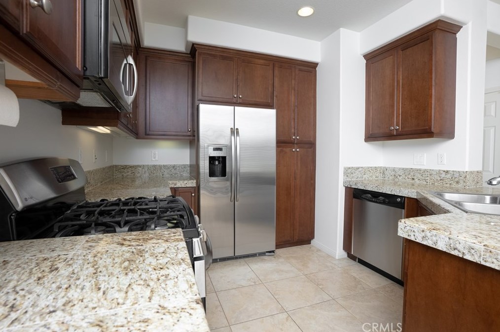 634 Silk Tree, Irvine, CA 92606