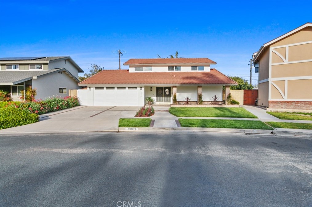 13892 Claremont St, Westminster, CA 92683-3405