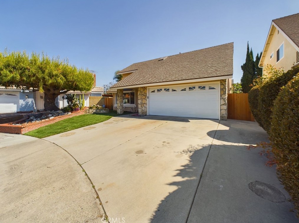 4962 Santiago Dr, Buena Park, CA 90623
