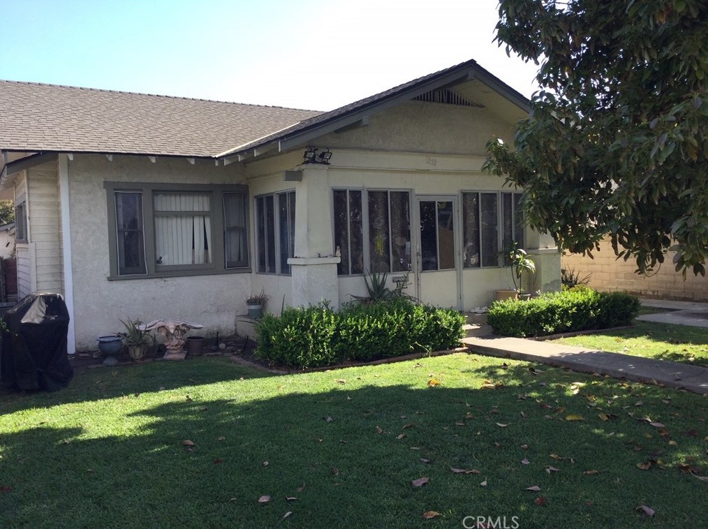 1232 W Pearl St, Anaheim, CA 92801