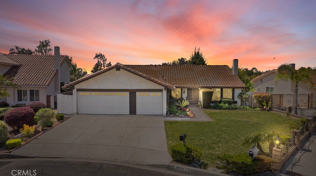 12711 Oakthorn Ln, La Mirada, CA 90638-2522