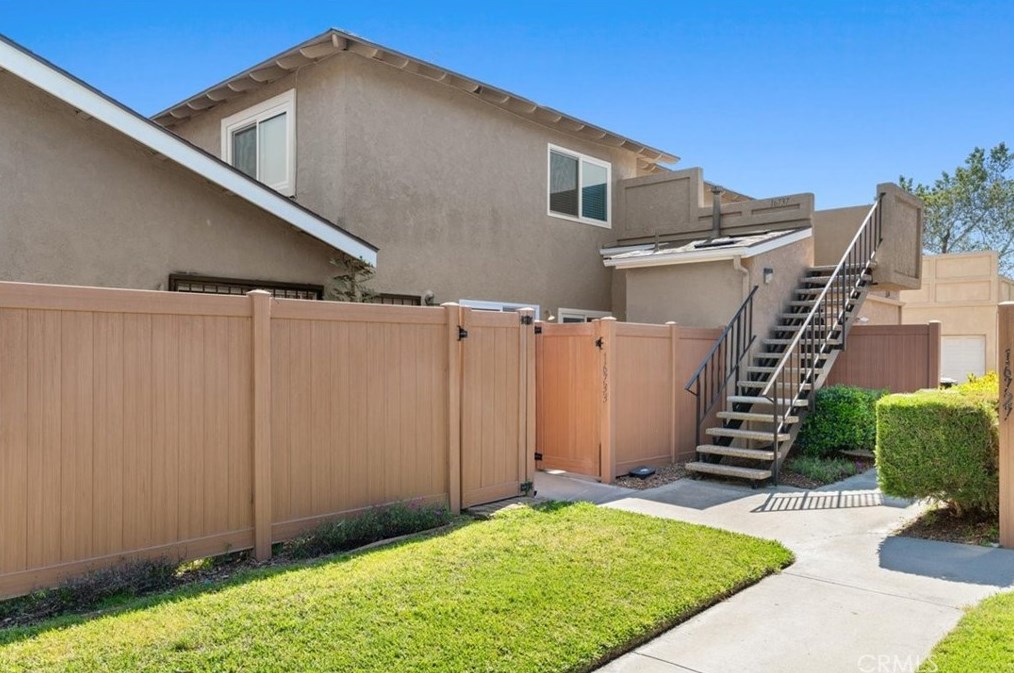 16733 Cedarwood Cir, Artesia, CA 90703-2845