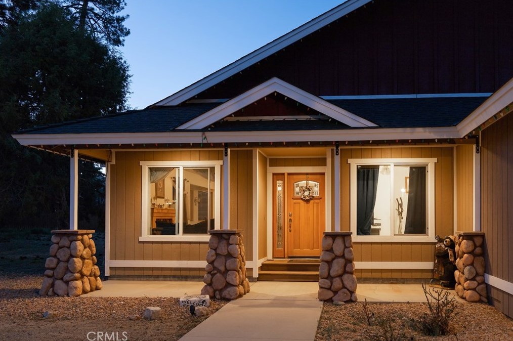 435 Wagon Wheel Rd, Big Bear City, CA 92314