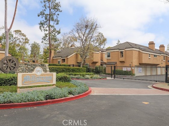 16922 Lakefront Cir #60, Huntington Beach, CA 92647