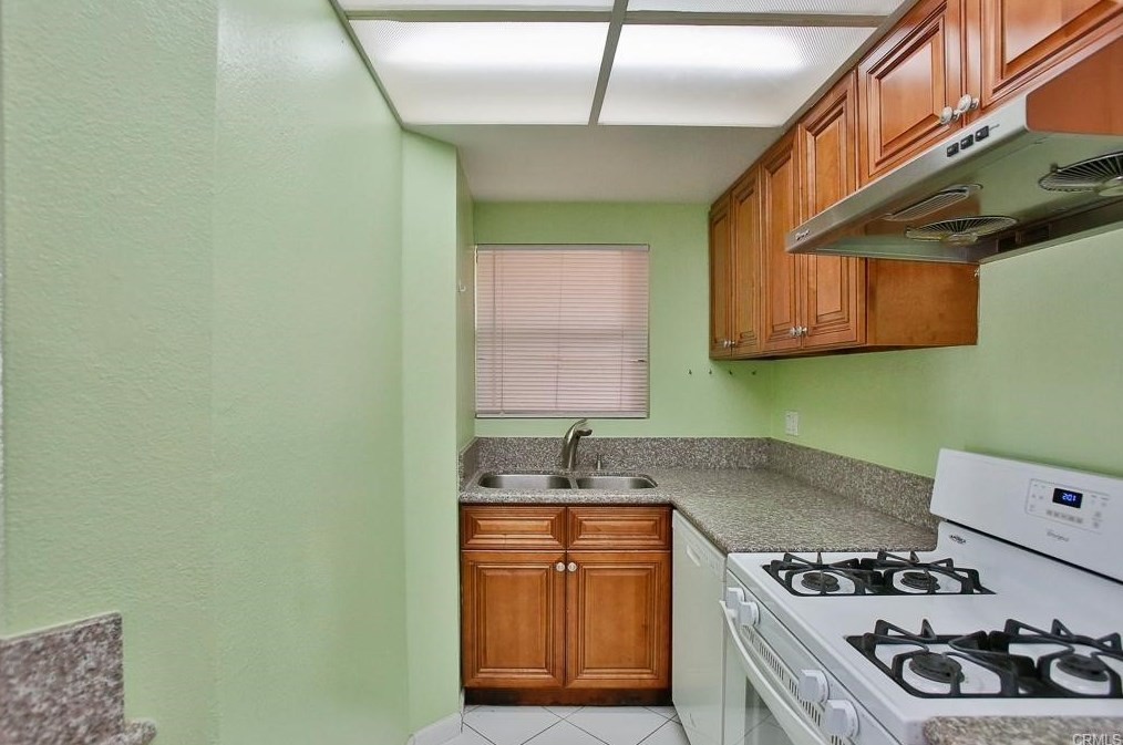 9924 11th St #a13, Garden Grove, CA 92844