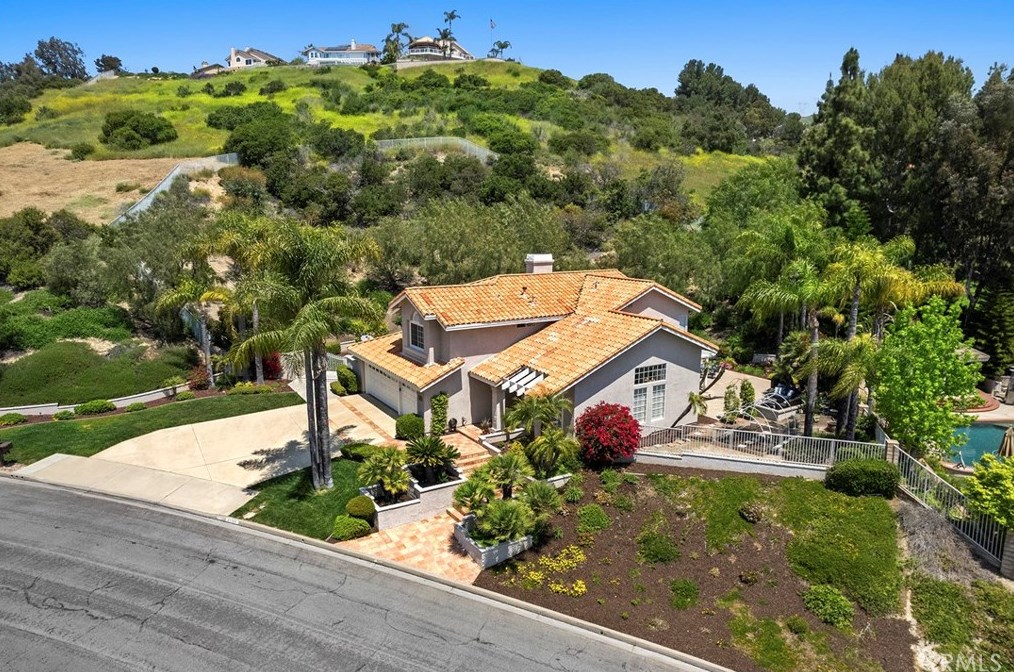 21705 Dunrobin Way, Yorba Linda, CA 92887-2611