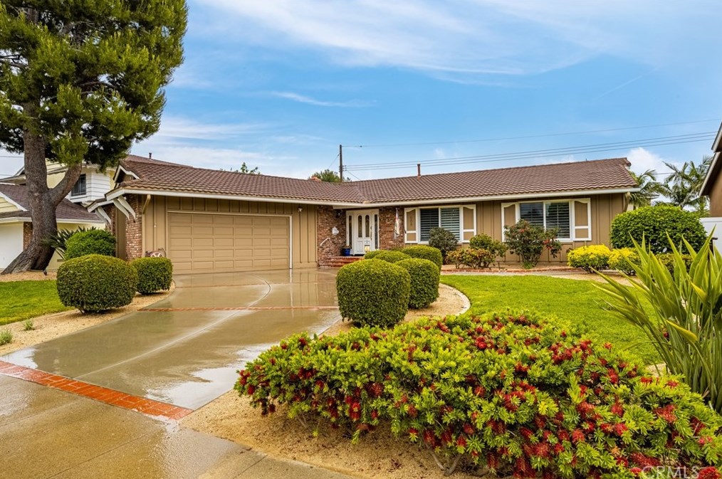 608 Sherwood Ave, Placentia, CA 92870
