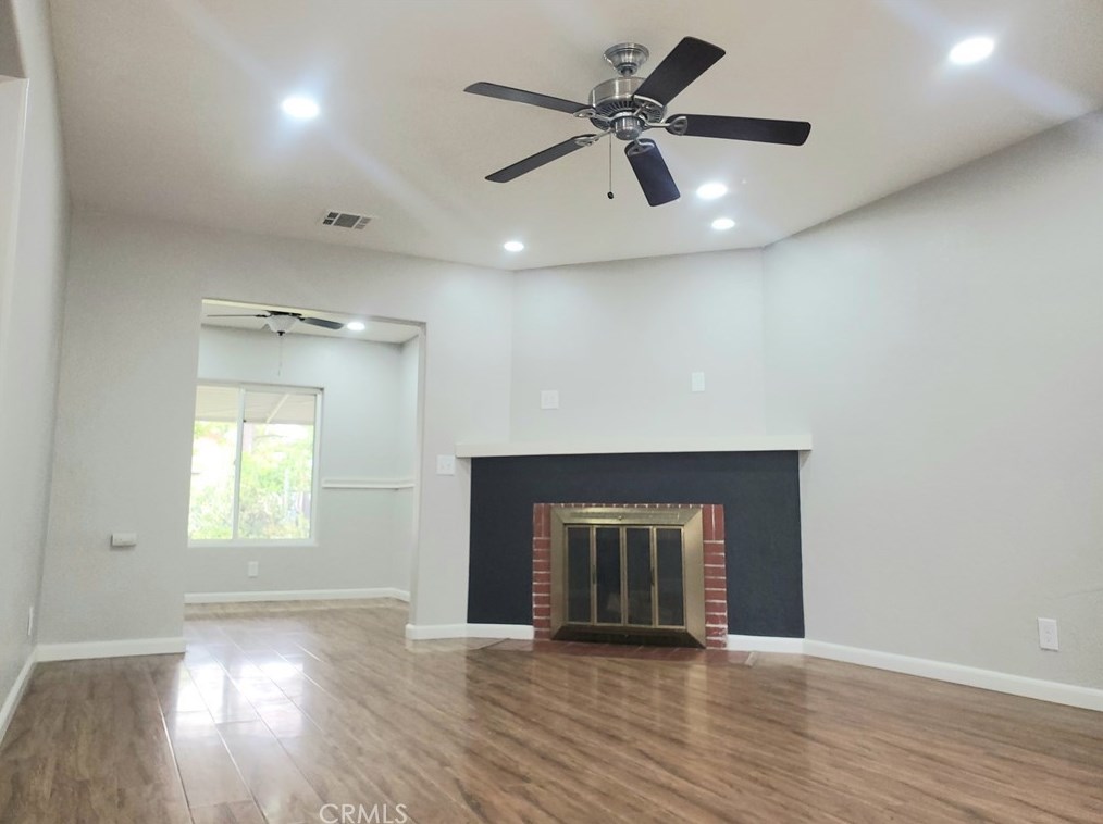 3529 Spruce St, Riverside, CA 92501