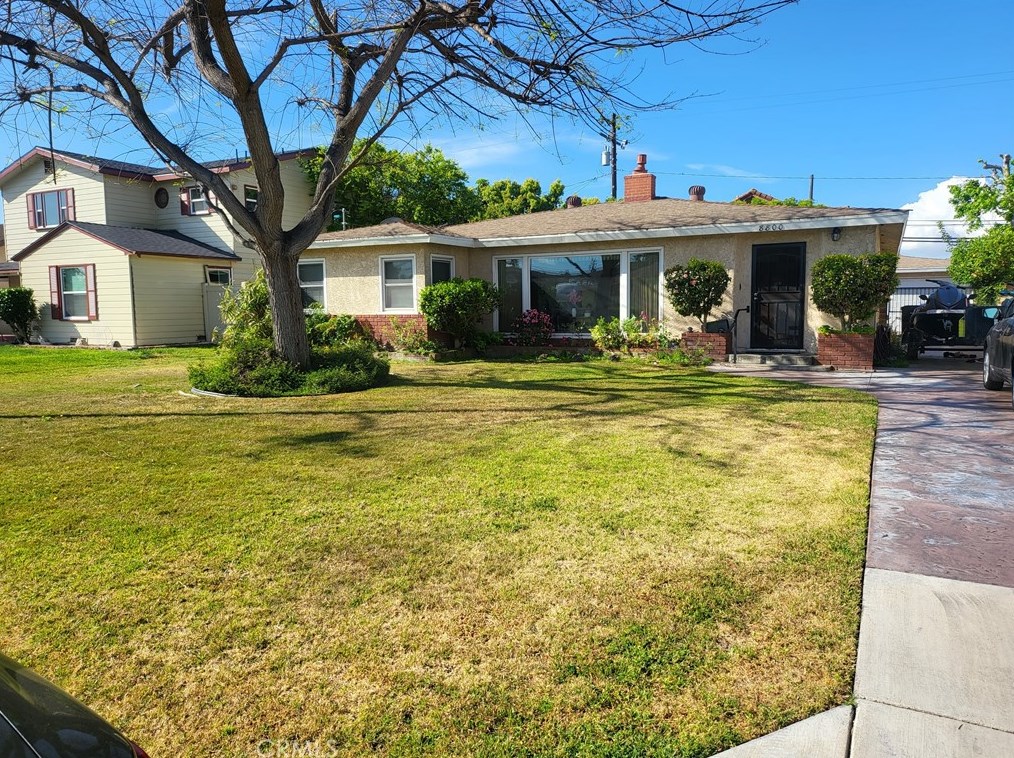 8800 Dalen St, Downey, CA 90242