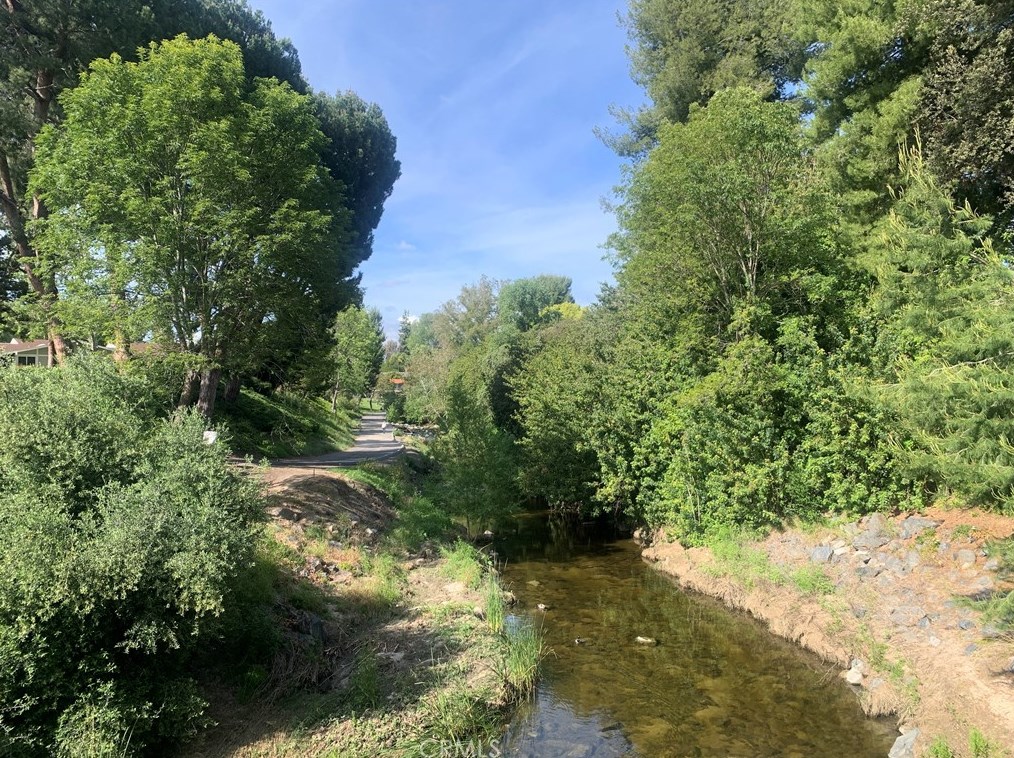 325 Avenida Carmel, Laguna Beach CA  92637-3379 exterior