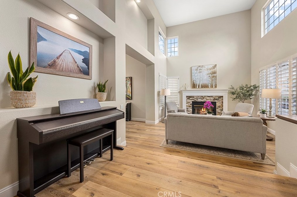 5378 Los Monteros, Yorba Linda CA  92887-5107 exterior