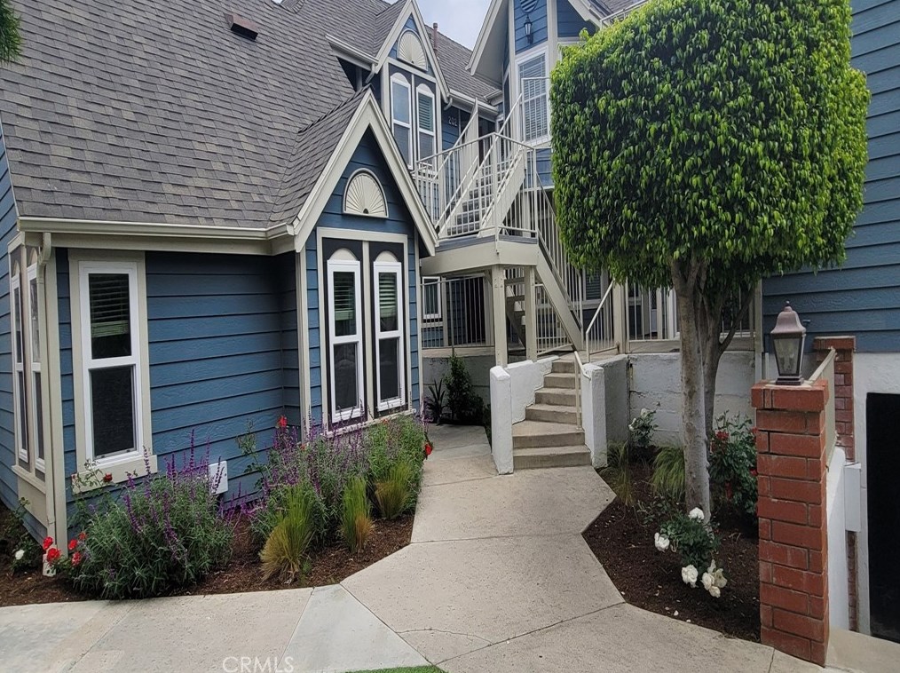 810 Baker St #20, Costa Mesa, CA 92626