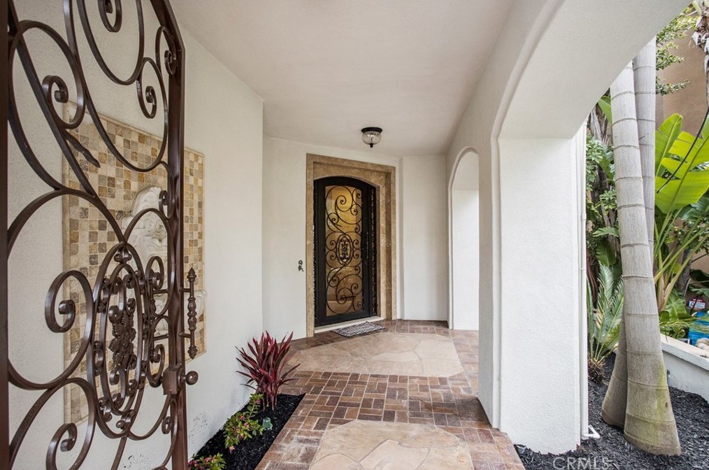 18 Saucito, El Toro, CA 92610