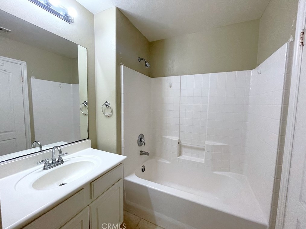 11461 Toscana Cir, Stanton, CA 90680