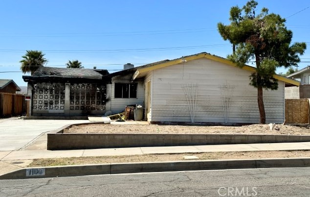 1100 Navajo St, Barstow, CA 92311-4046