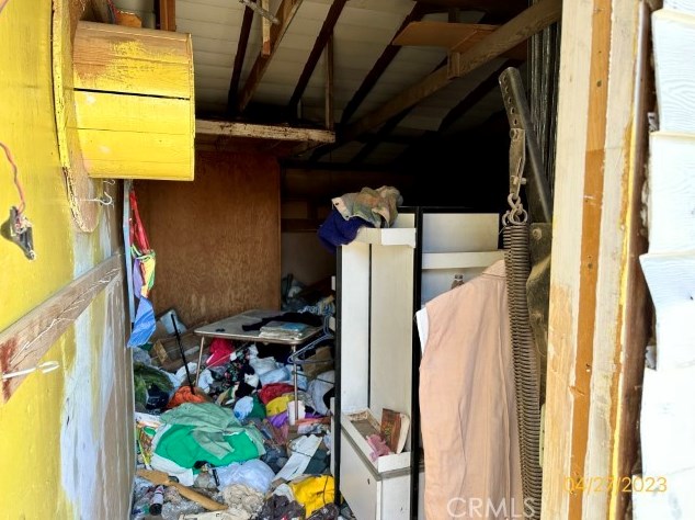 1100 Navajo St, Barstow CA  92311-4046 exterior