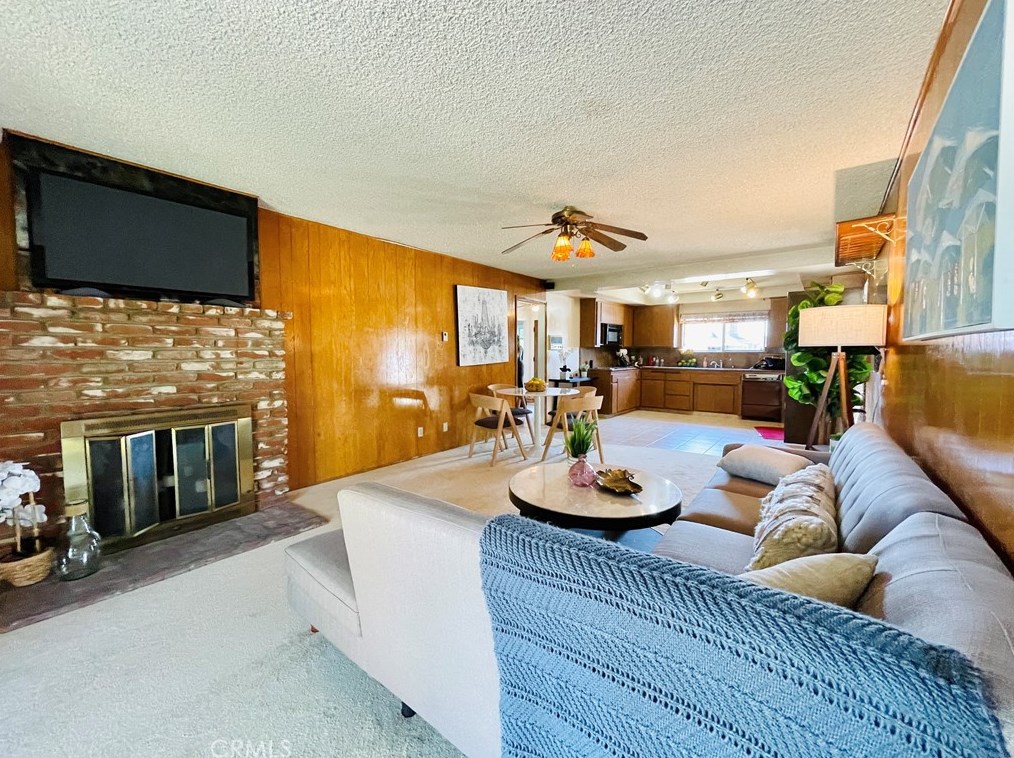 8141 Conrad St, Downey, CA 90242