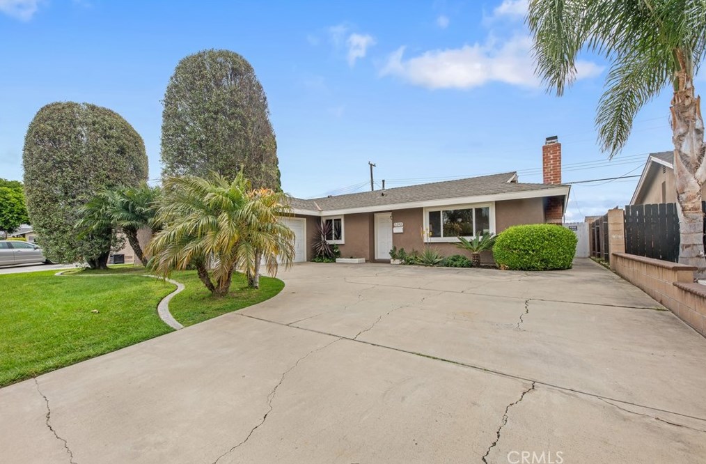 5392 Santa Monica Ave, Garden Grove, CA 92845