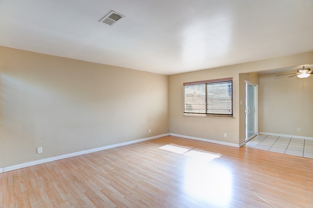 12927 Mesquite Ln, Norwalk, CA 90650
