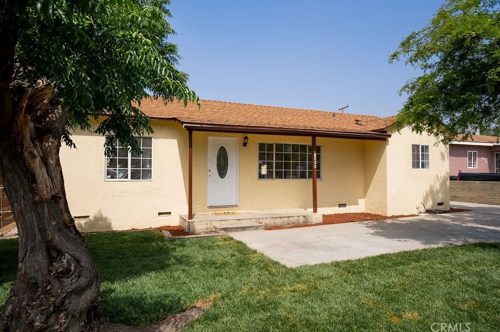 8220 Concord Ave, Fontana, CA 92335