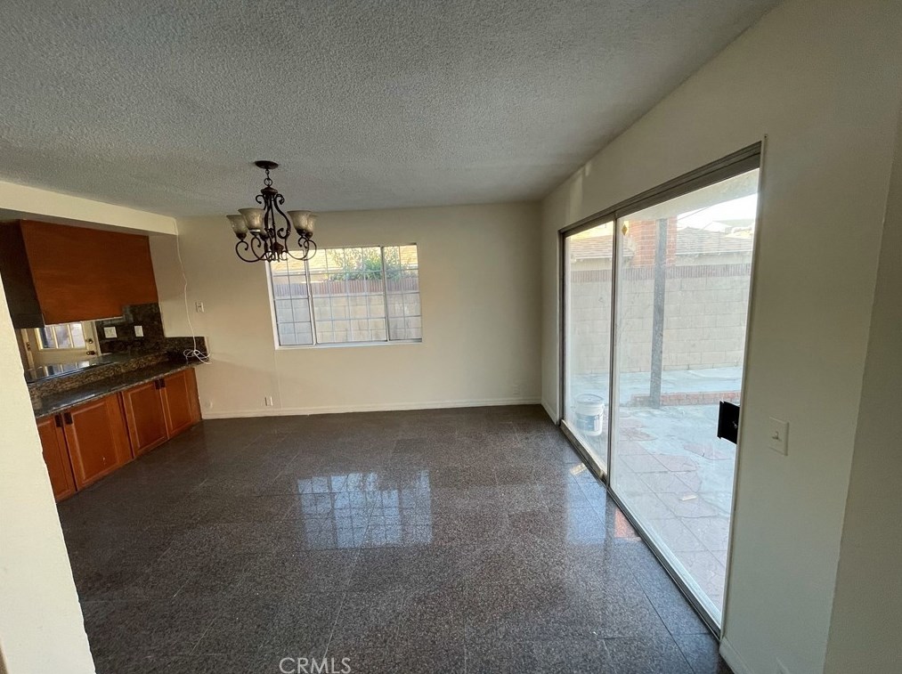 1847 Abbottson St, Long Beach CA  90746-2901 exterior