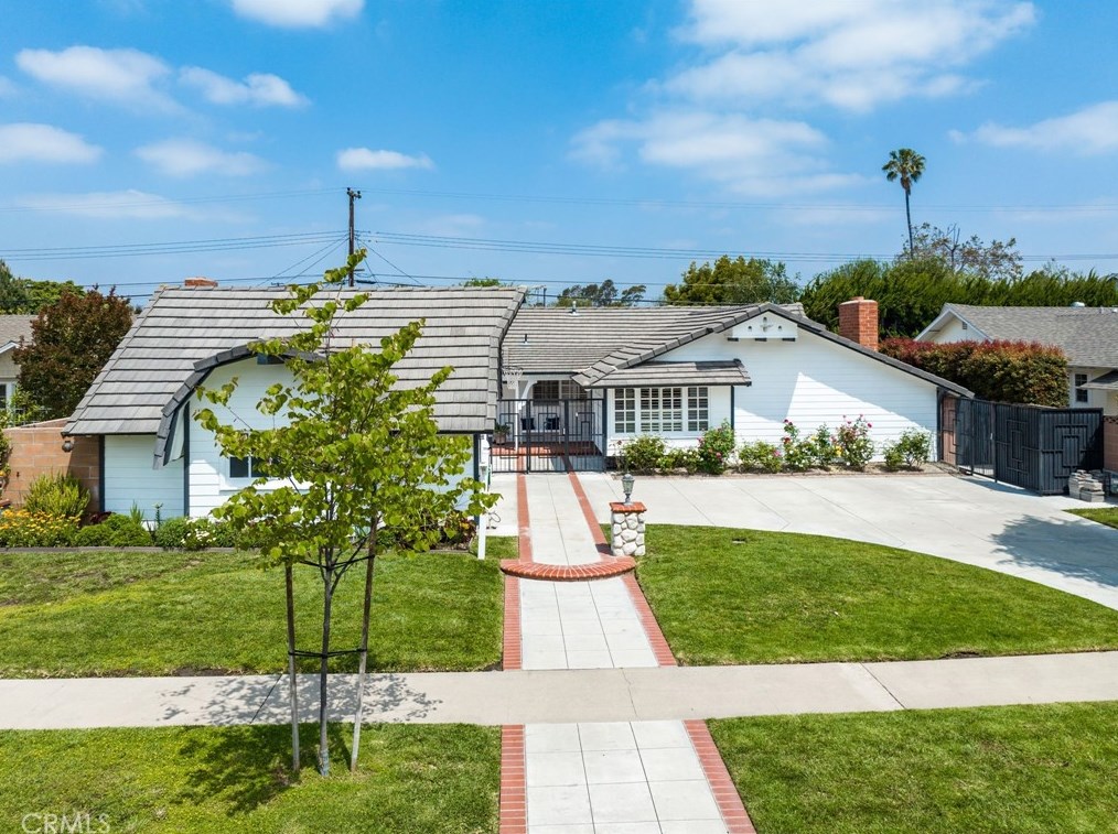 3001 Bostonian Dr, Los Alamitos, CA 90720