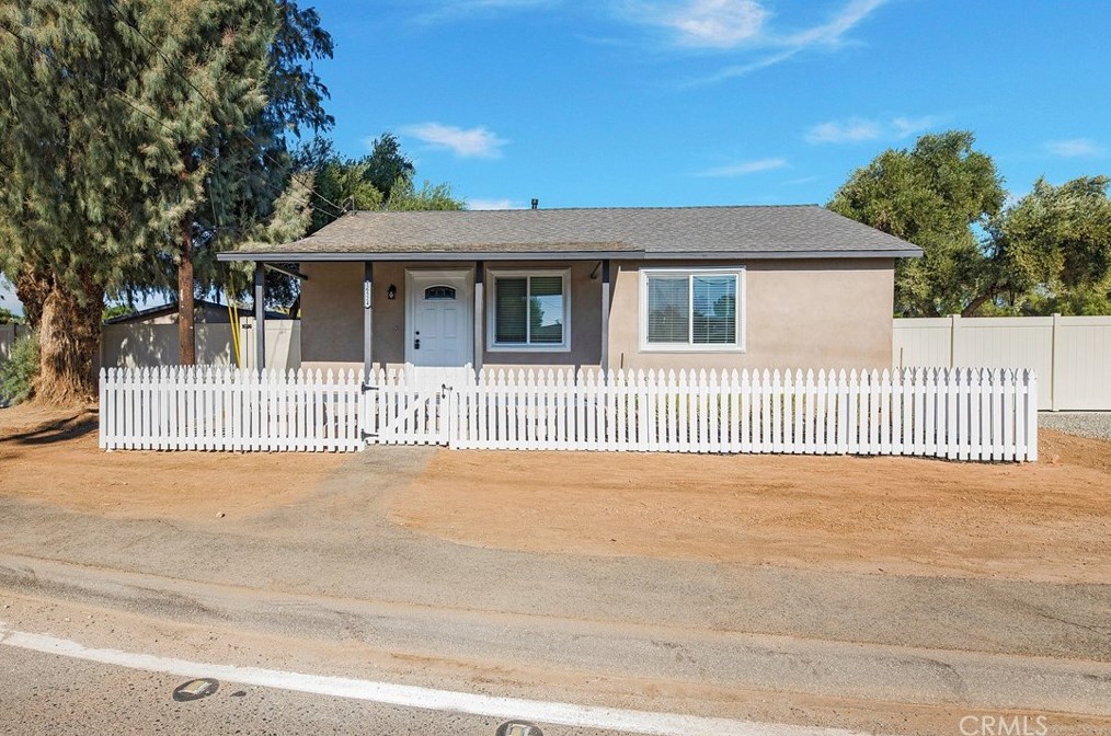 16524 Washington St, Riverside, CA 92504