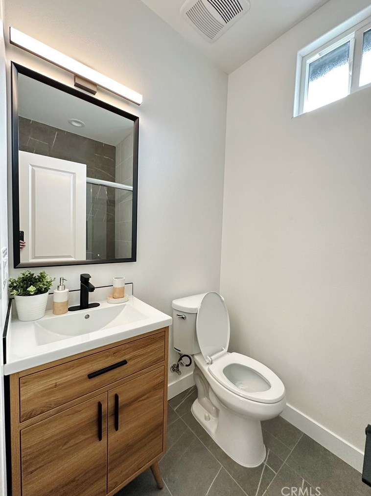 8892 Gleneagles Cir, Westminster CA  92683-6829 exterior