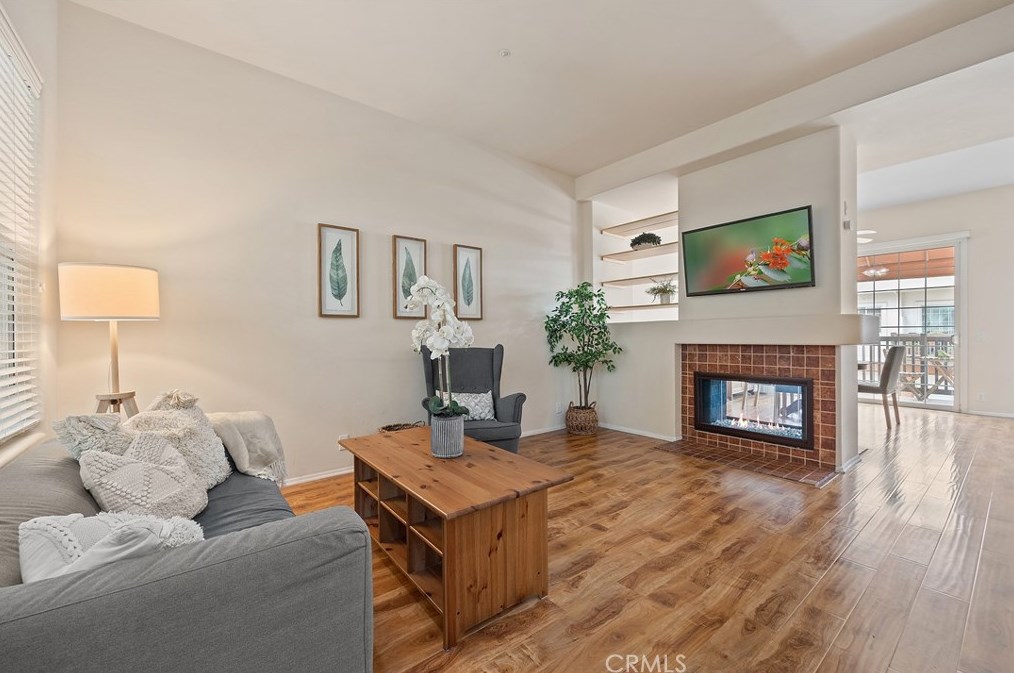 2919 Ballesteros Ln, Tustin, CA 92782