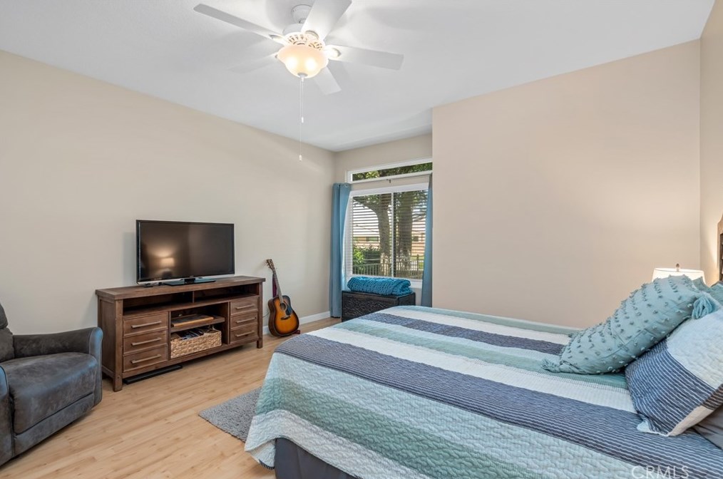 11690 Oak St, Apple Valley CA  92308-4959 exterior