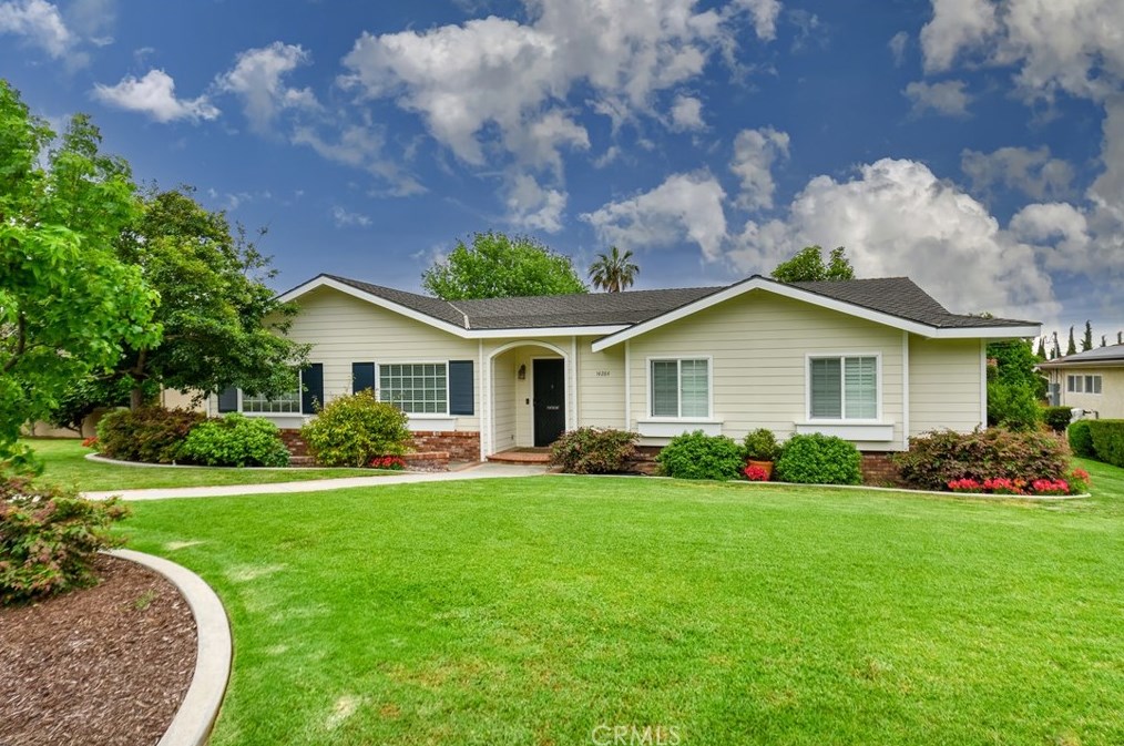 14284 Eastridge Dr, Whittier, CA 90602