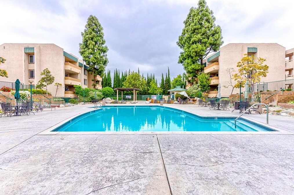 12121 Centralia St #320, Lakewood, CA 90715