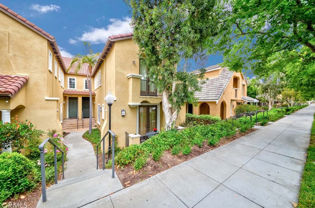 1294 Mcfadden Dr, Fullerton, CA 92833