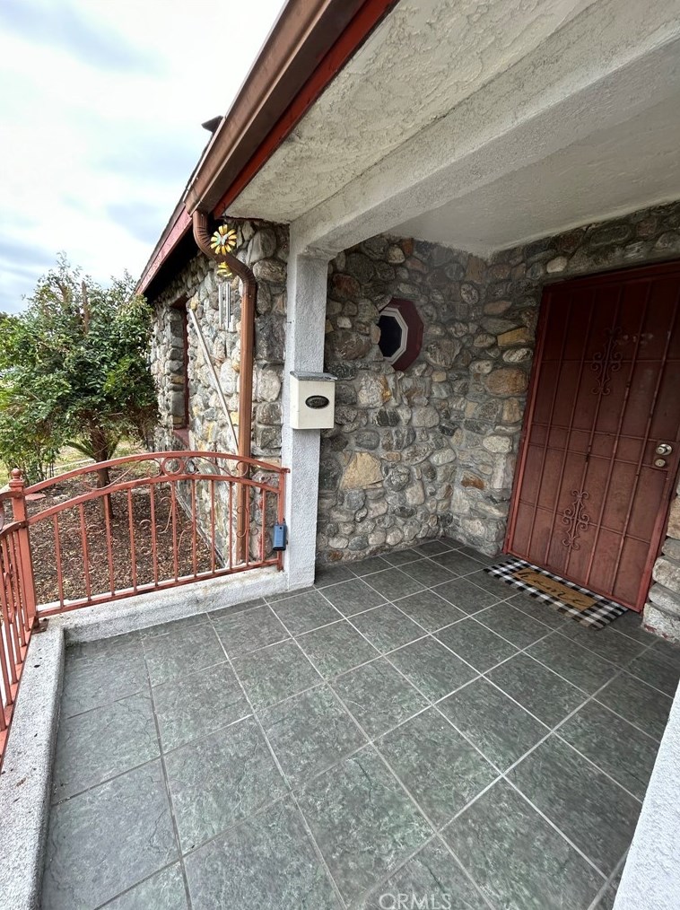 10205 Bryson Ave, South Gate, CA 90280