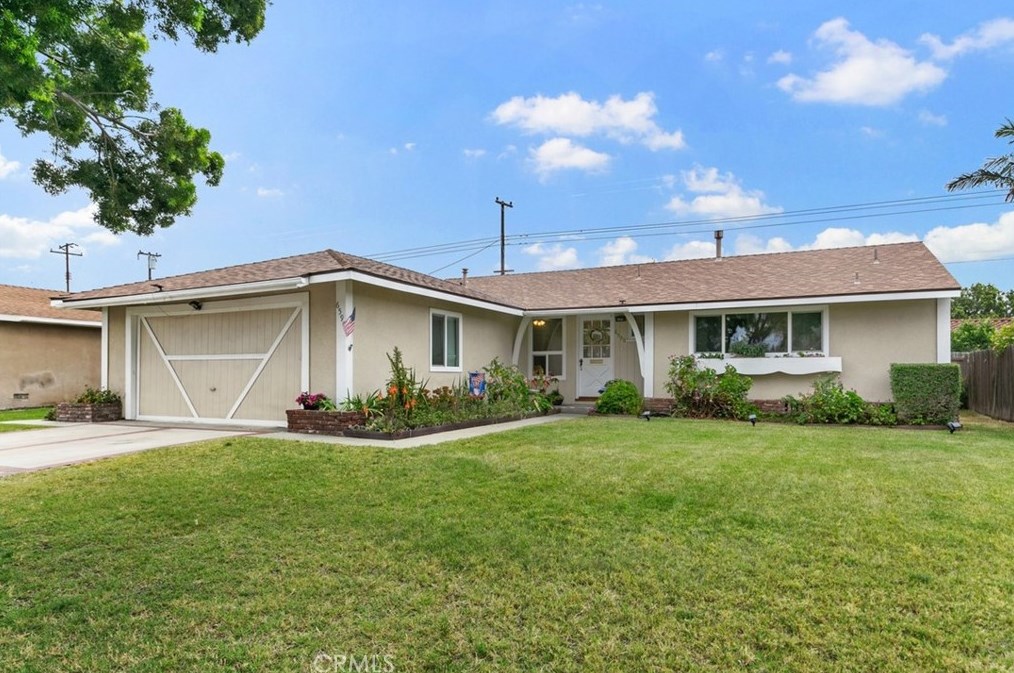 6590 Via Arroyo Dr, Buena Park, CA 90620