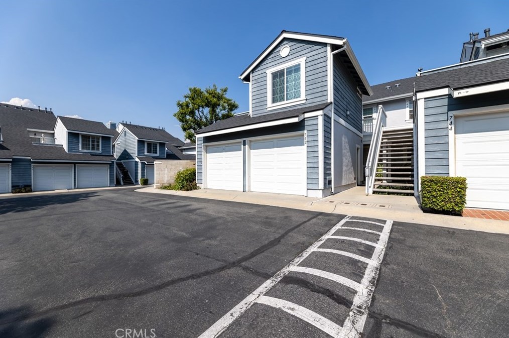 740 Stone Harbor Cir, La Habra, CA 90631-8931
