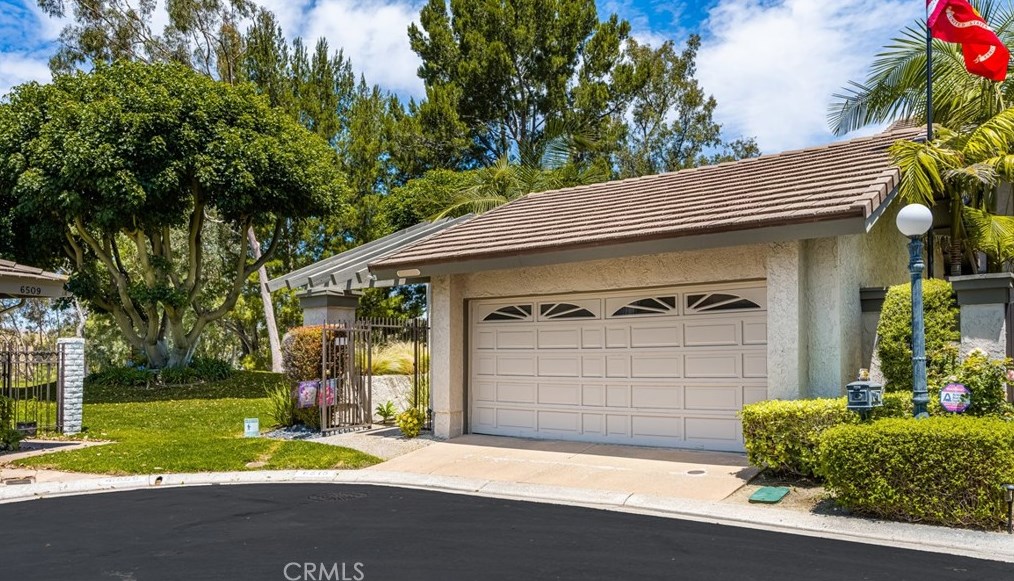 6515 E Paseo Diego, Anaheim, CA 92807