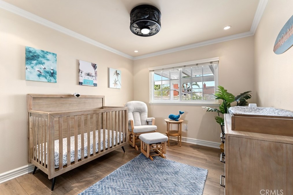 6532 Kilda Cir, Huntington Beach CA  92647-5625 exterior