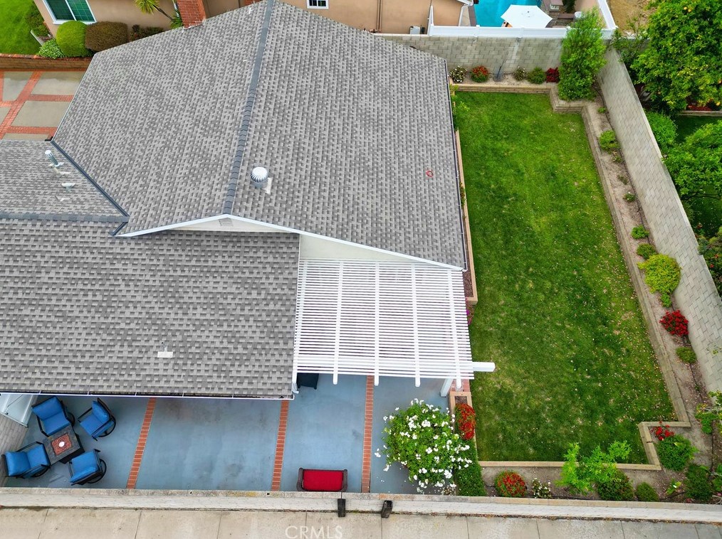 6532 Kilda Cir, Huntington Beach CA  92647-5625 exterior