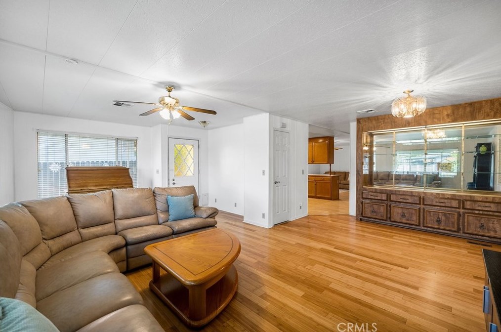 28799 Via Playa Del Rey, Murrieta CA  92563-5603 exterior