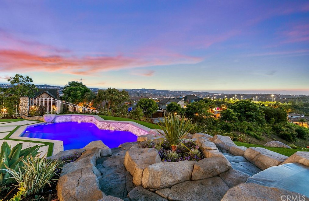 22481 Msn Hl Ln, Yorba Linda CA  92887-2729 exterior