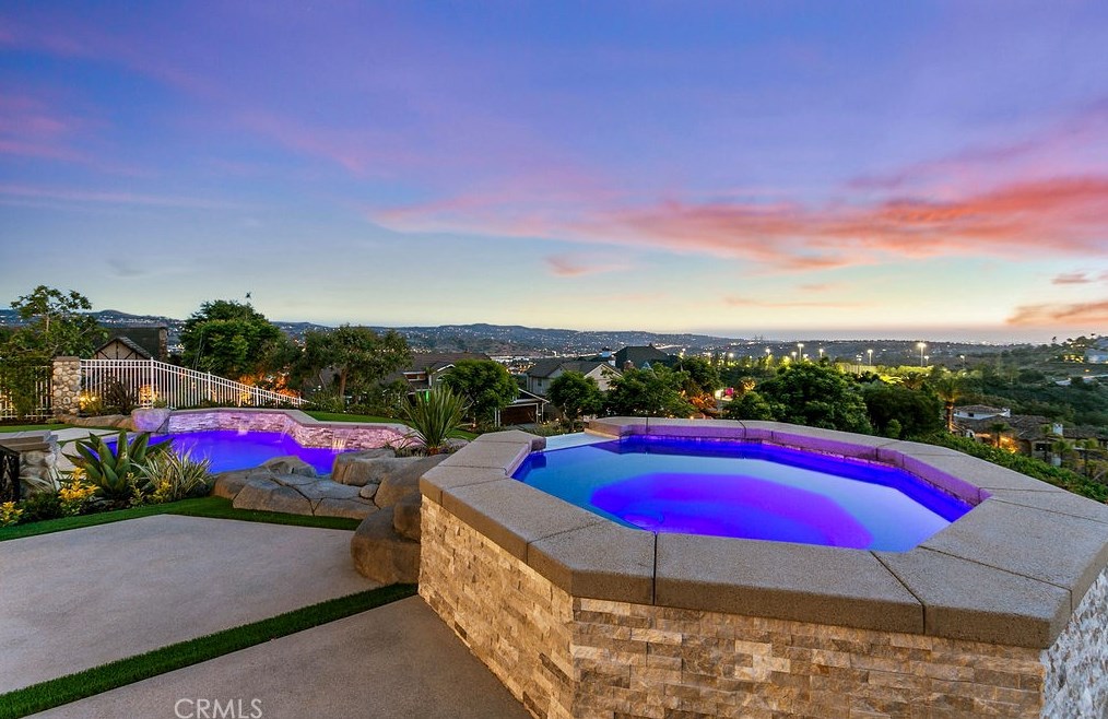 22481 Msn Hl Ln, Yorba Linda CA  92887-2729 exterior