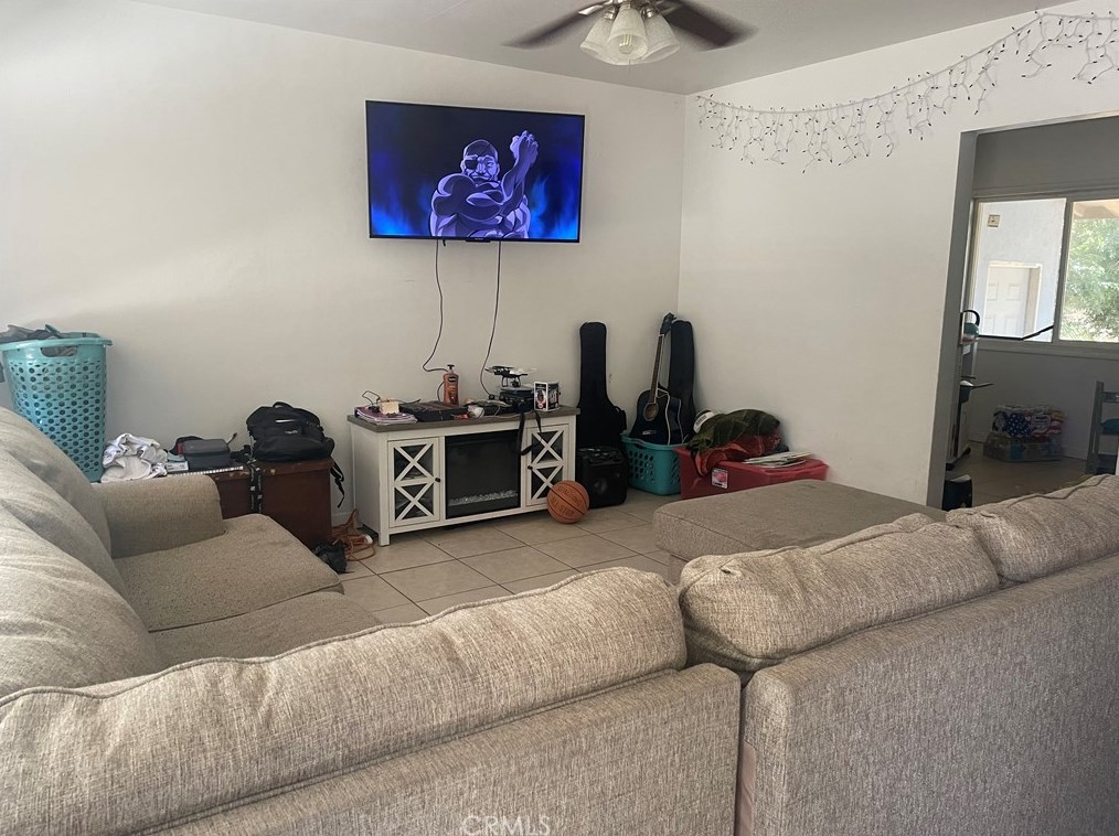 1228 George St, Banning CA  92220-5718 exterior
