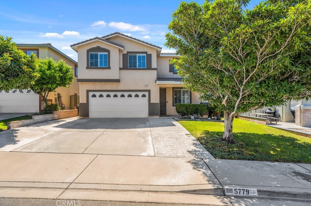 5779 Alta Vista Way, Fontana, CA 92336-5611